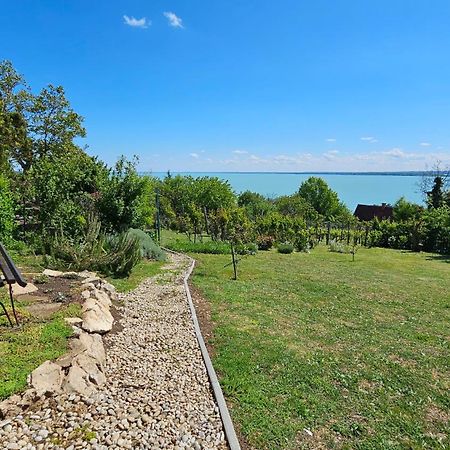 Panorama Apartment Tihany Exterior photo