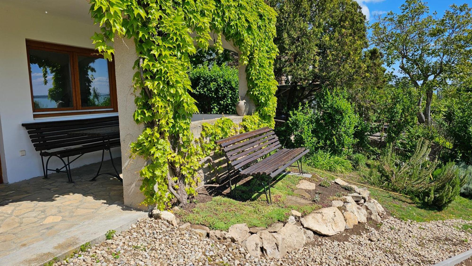 Panorama Apartment Tihany Exterior photo