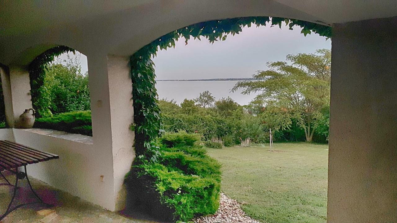 Panorama Apartment Tihany Exterior photo